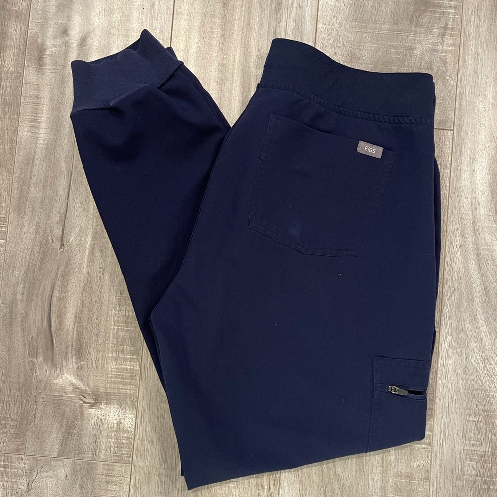 FIGS Women’s Zamora 2.0 Navy Joggers